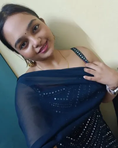 Nisha Ahuja